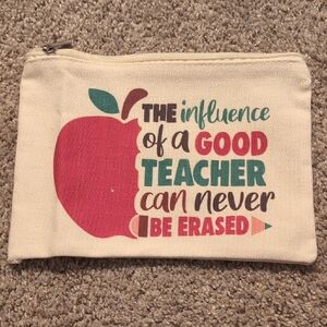 Canvas Pouch with Inspirational Teacher Quote